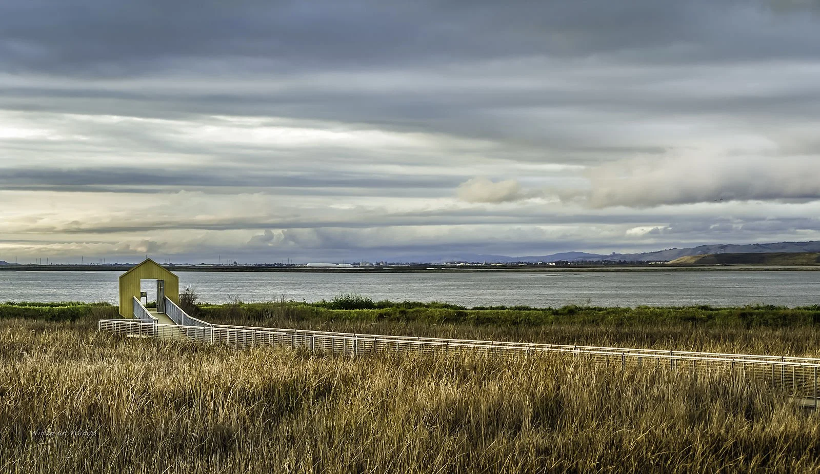 1599px-Alviso_Marina_County_Park_View_At_Sunset_Wikimedia-min.jpg