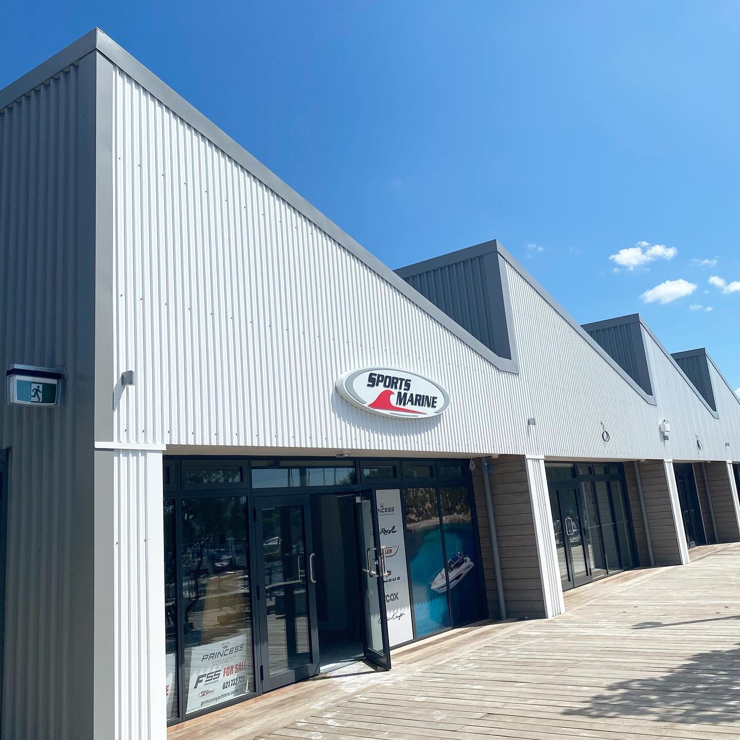 Westhaven Marina - Showroom Completion ✔️

McW Works :
- Network / Office setup
- Electrical
- Lighting
- Av / Wall mount TV w setup
- CCTV
- Alarm
- External lighting
- Control of lighting 
- Aircon supply
- Data

#McWelectrical

https://www.mcwe.co