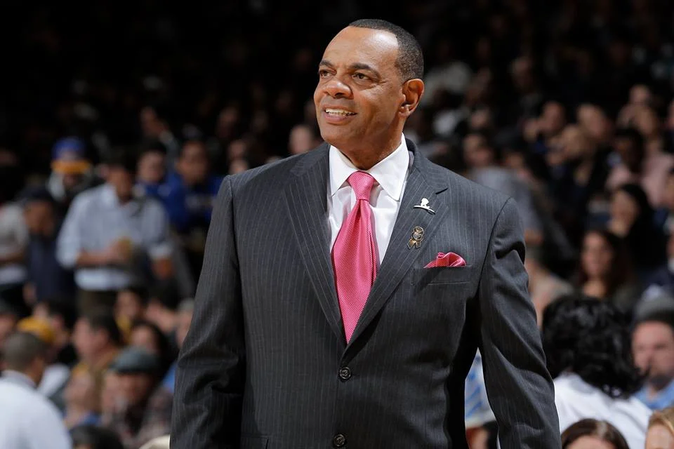 lionel-hollins-2 copy.jpg