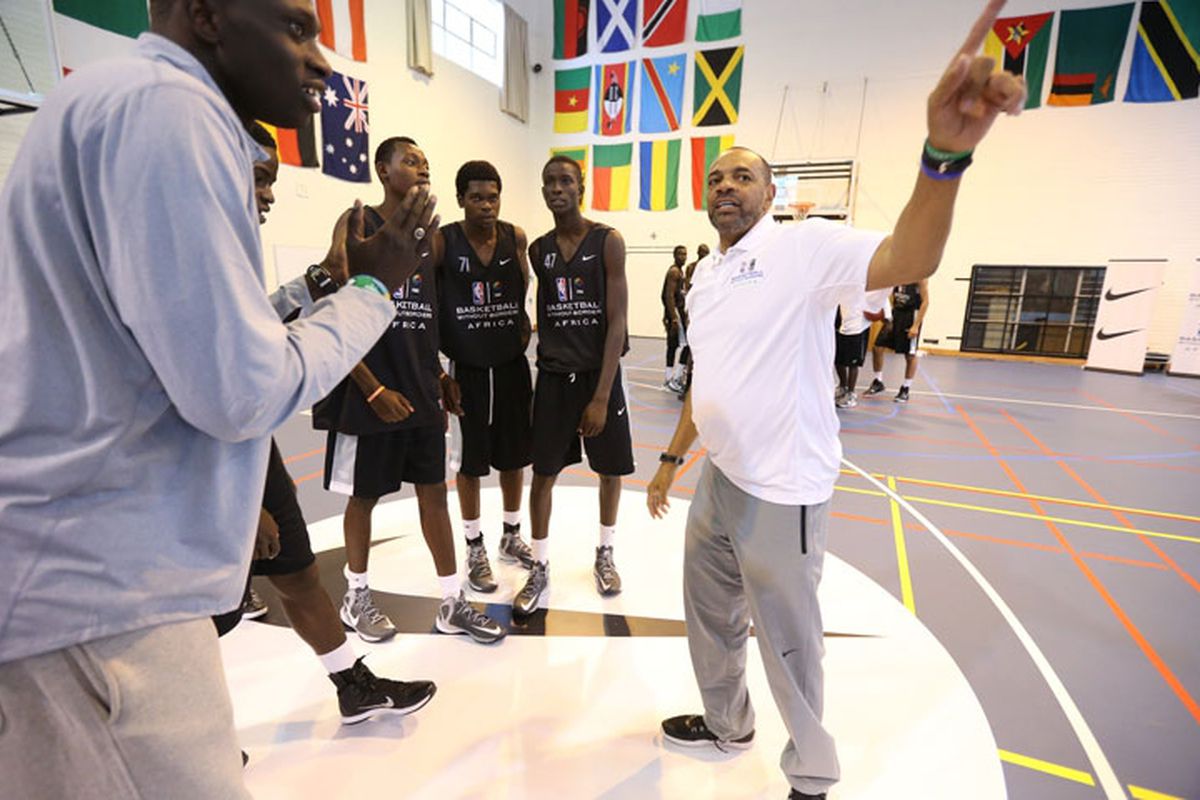 Lionel Hollins, Assistant Coach, Los Angeles Lakers