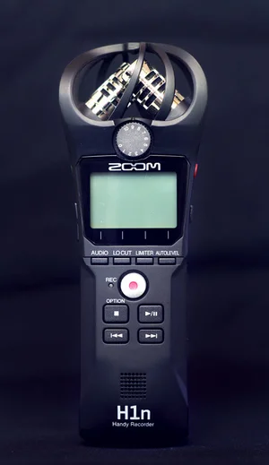 Guide to Using Portable Audio Recorders for Interviews: Ultimate Tips