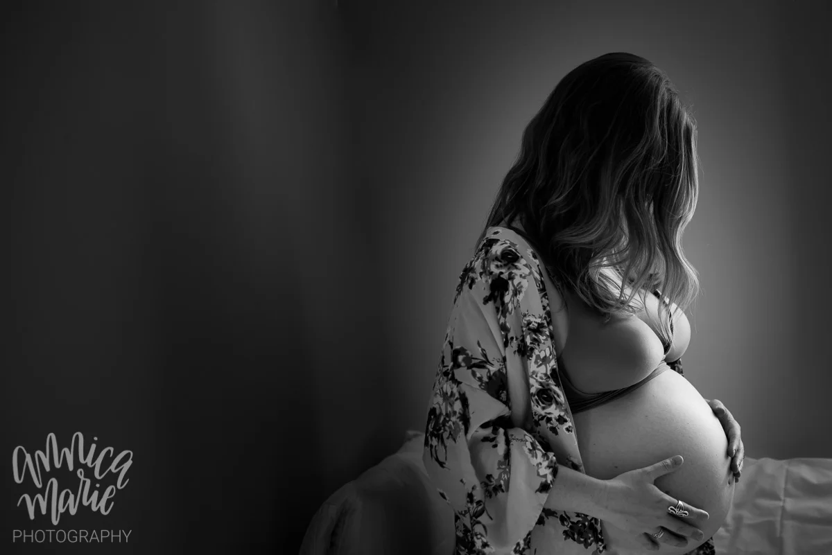Black and White Maternity-1.jpg