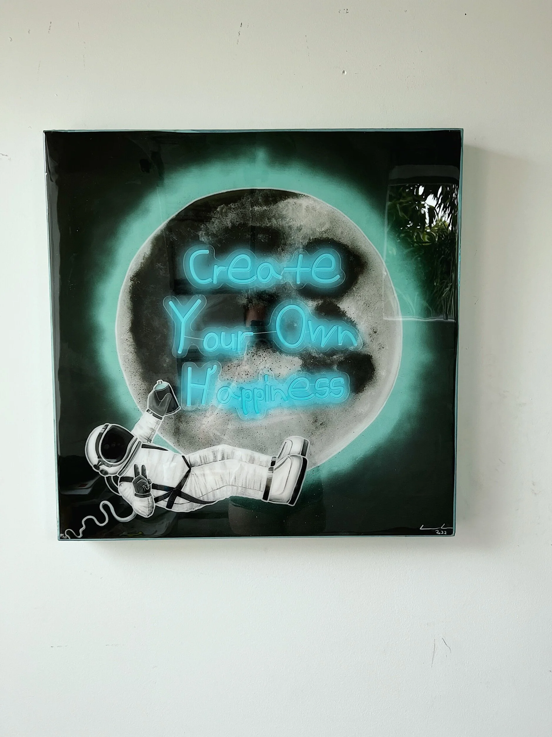 7B04AB32-3F7B-4AB6-865A-5D2E614205D8