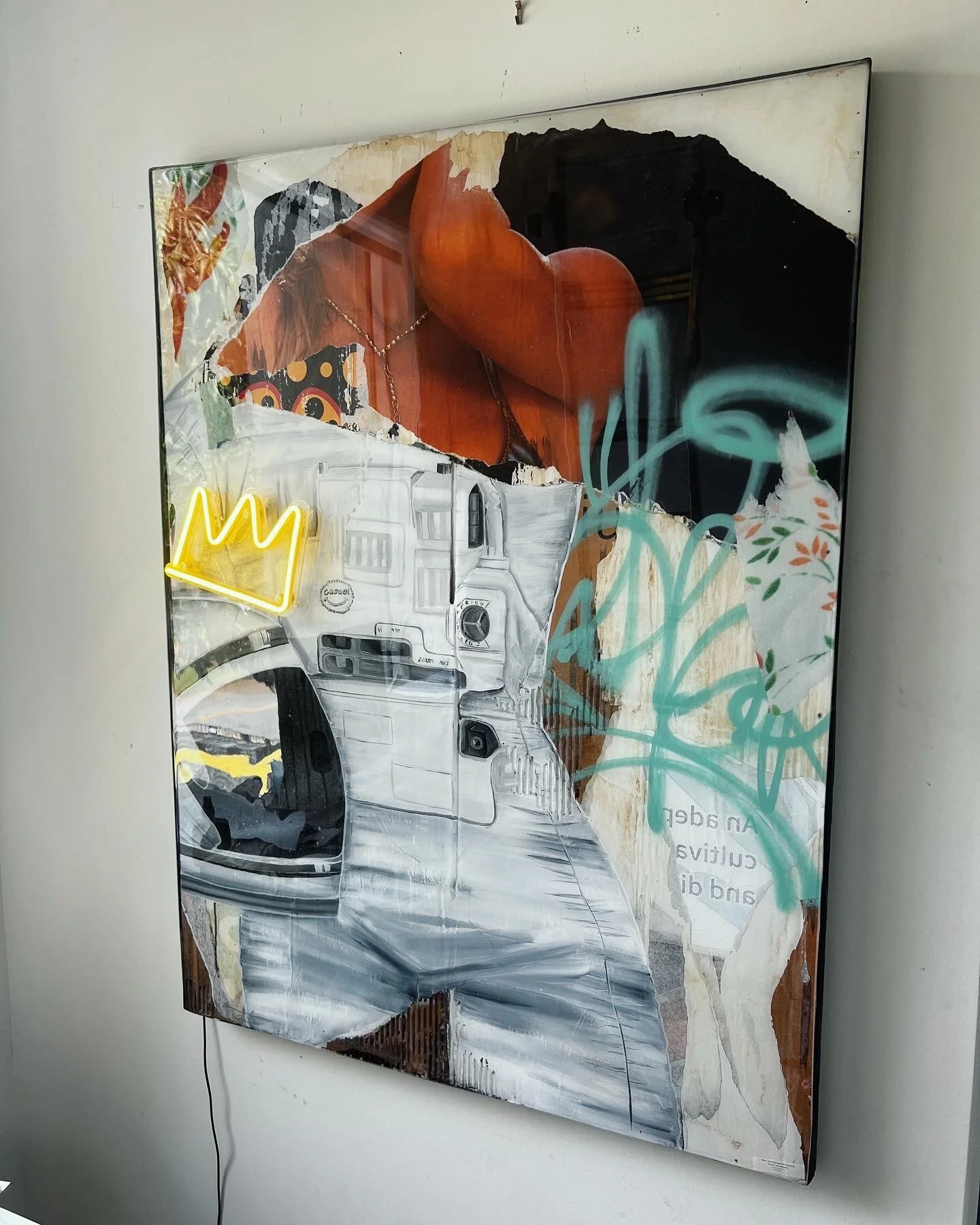 B4E8C2FD-04D3-41C9-B52C-E64774A85B8B