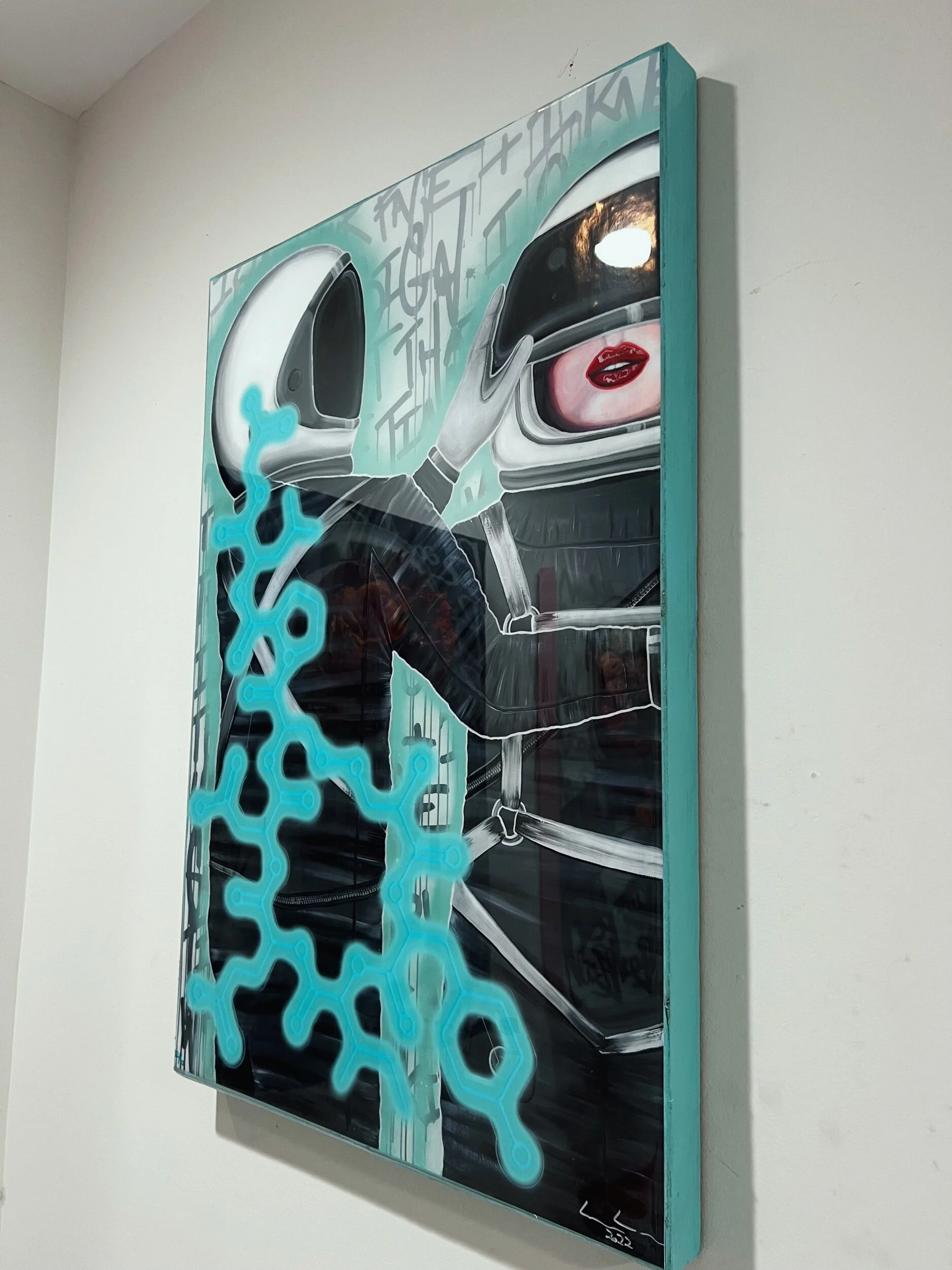 8E30B08F-2F95-48B7-81DF-3F64398D04EA