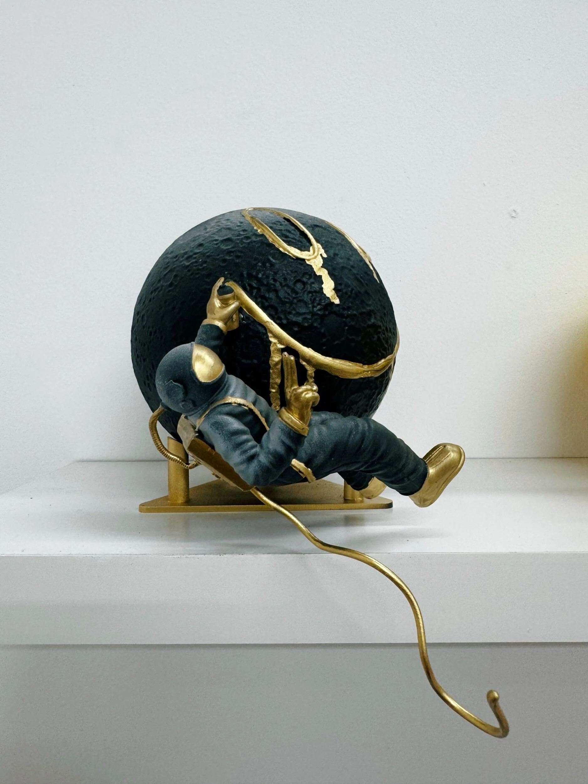 0DC3A784-9DA6-42A0-97F7-F02FBD723DC6