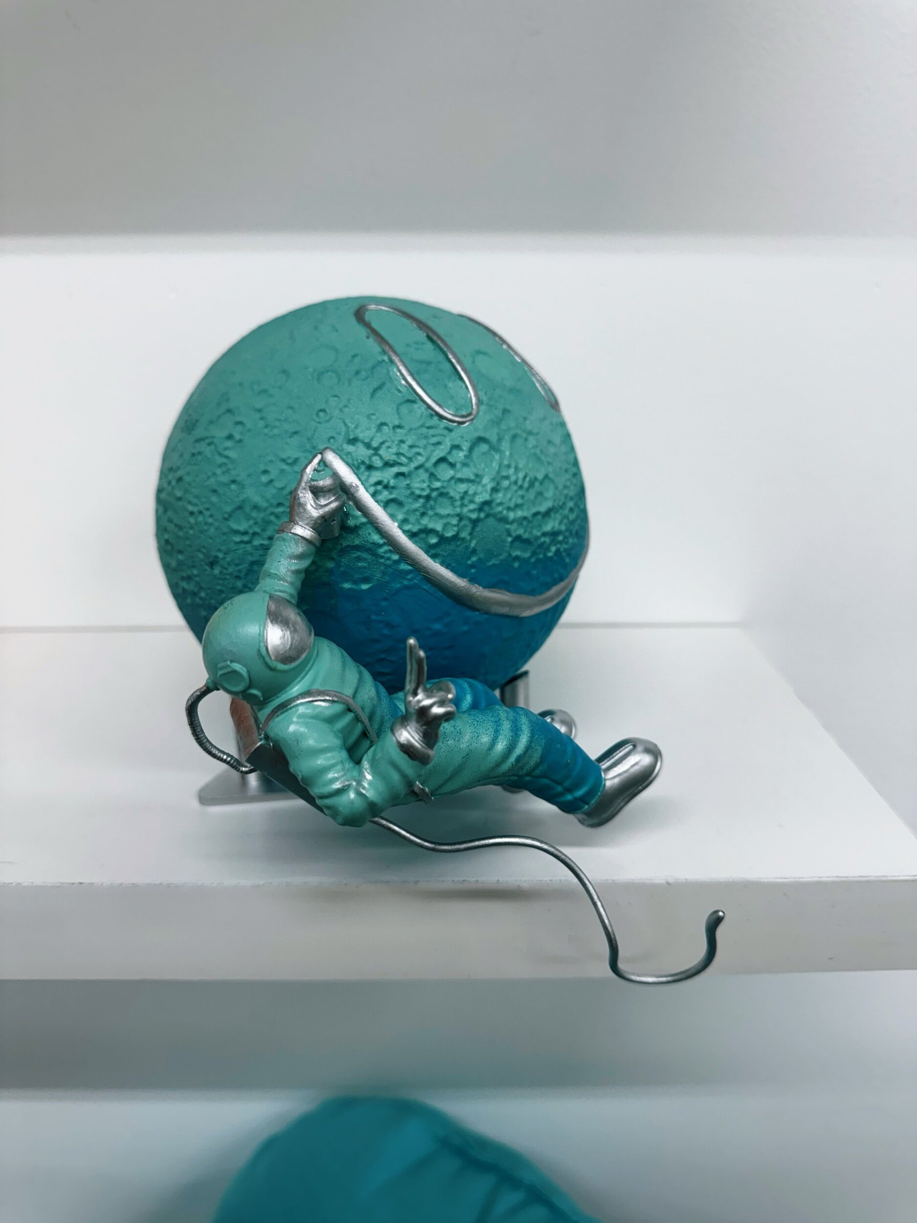 00E8144F-EEE6-473F-B4F7-0DB9EEA24A00