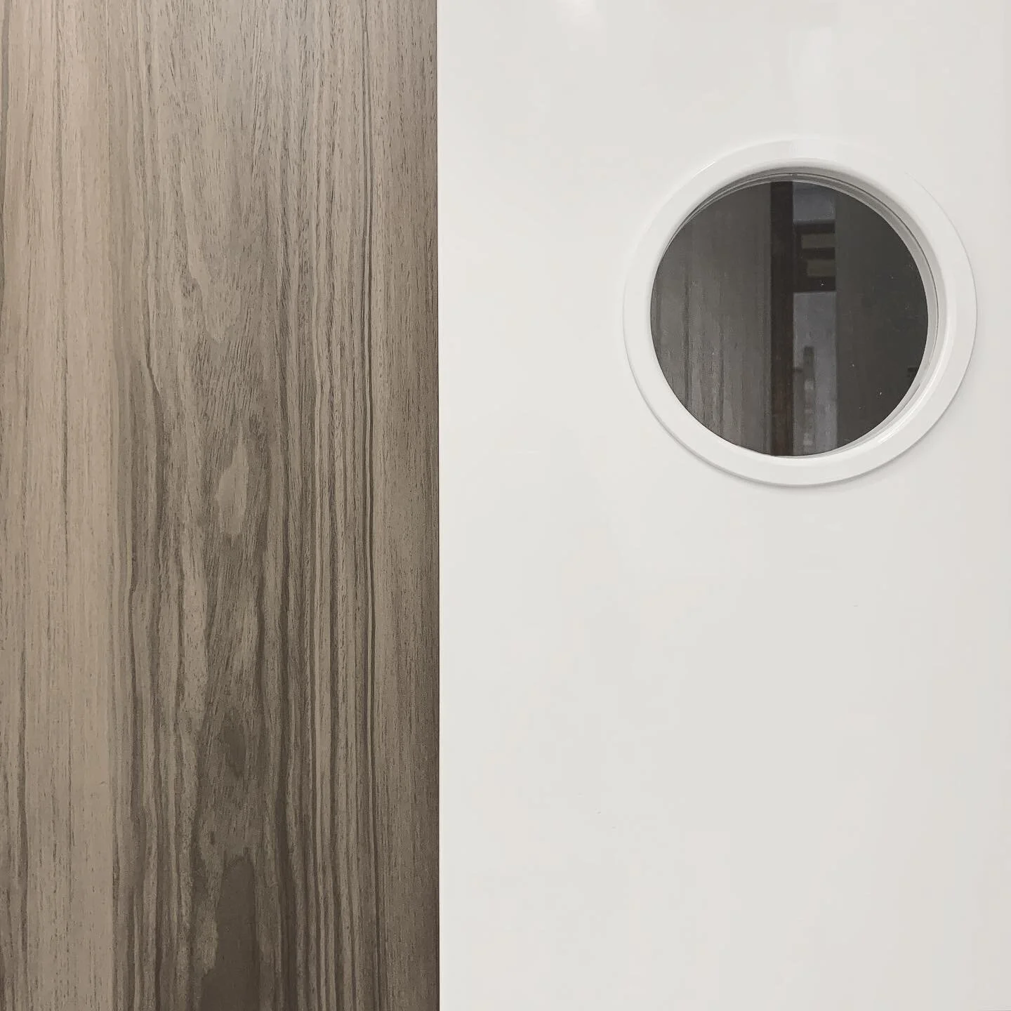 ◼️ b l a n c o  s a t i n a d o 
#renovation #architecture 
@arenazagonzalez 
#AGCM36LPGC