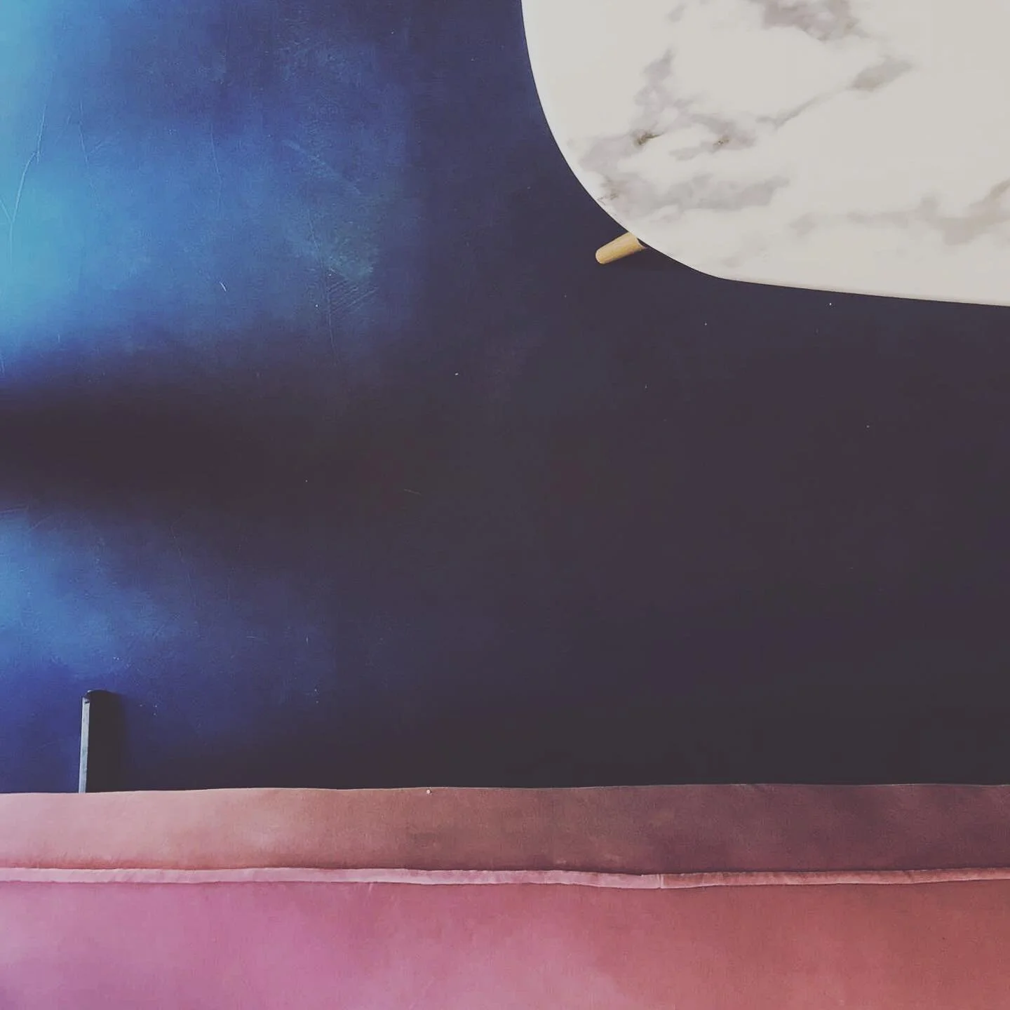 ◼️ t e x t u r e s &amp;  c o l o r s 
#renovation #architecture 
@arenazagonzalez 
#AGCA79LM