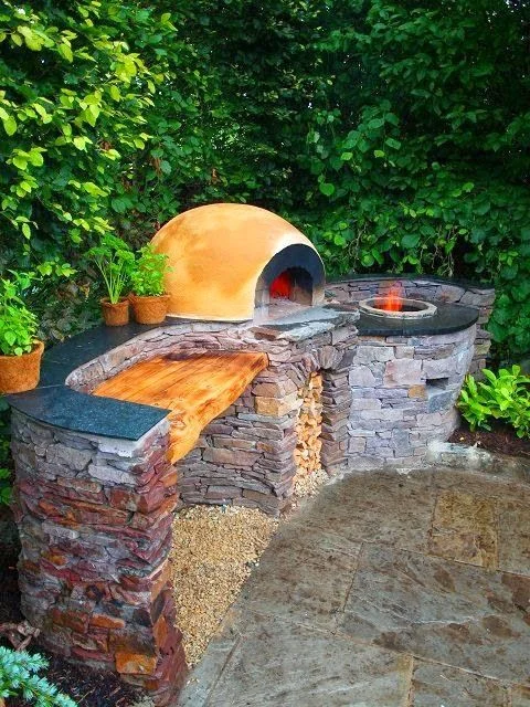 Dome with tandoor.jpg