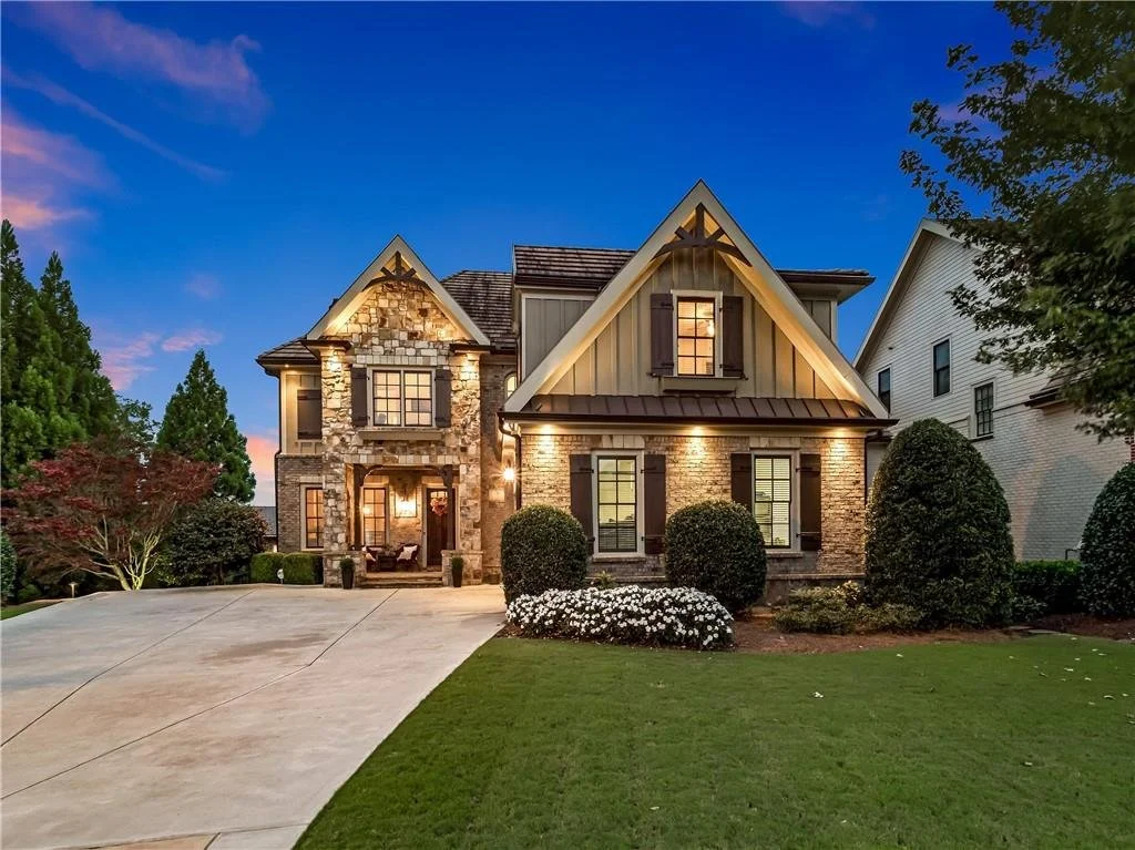 2630 Hillandale Circle