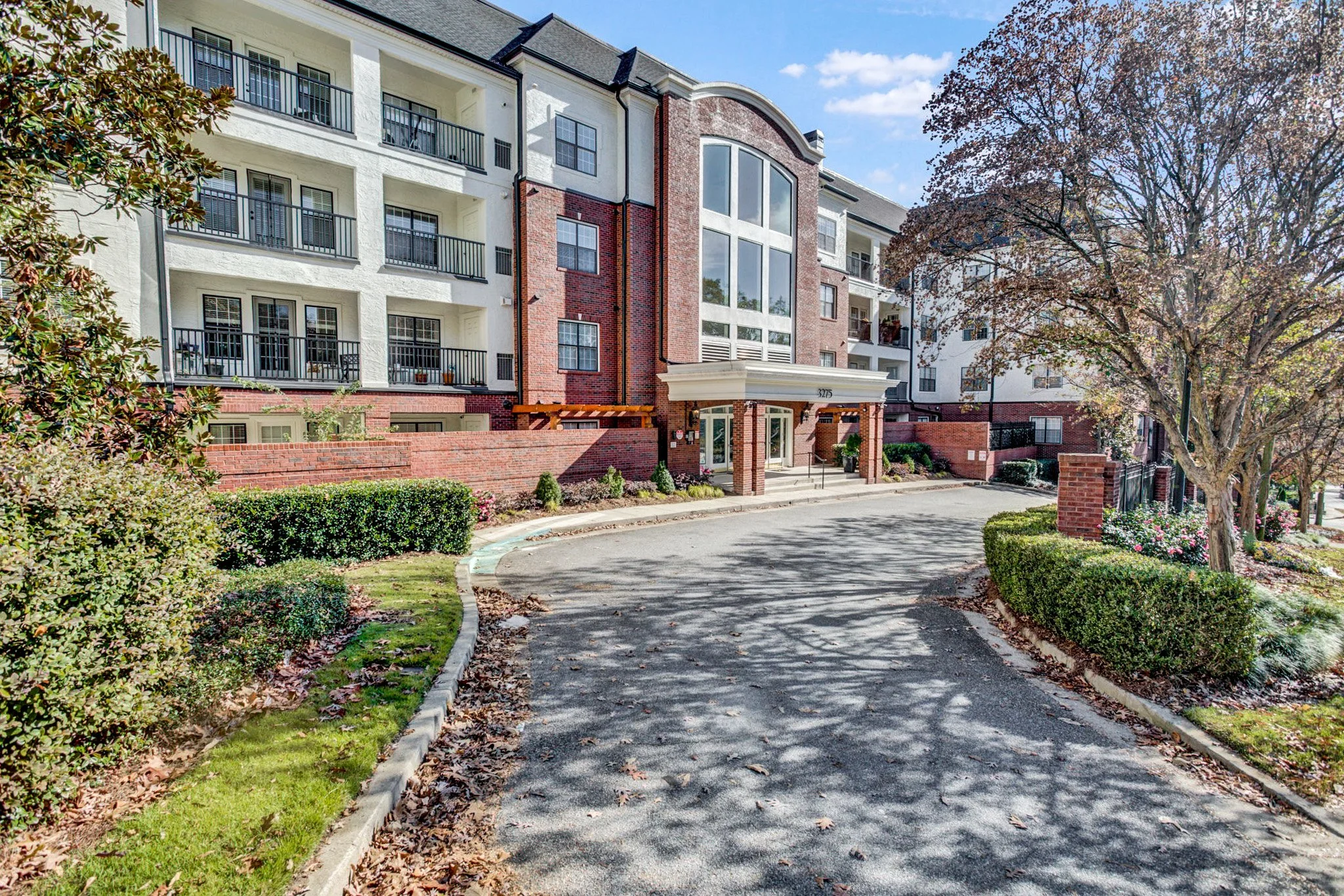 3275 Lenox Rd NE | Unit 106