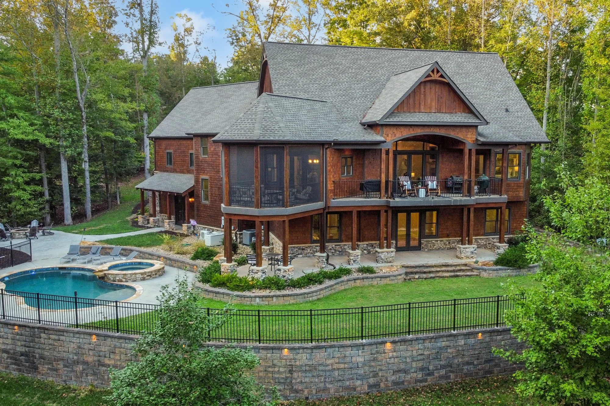 910 Miller Calhoun Rd