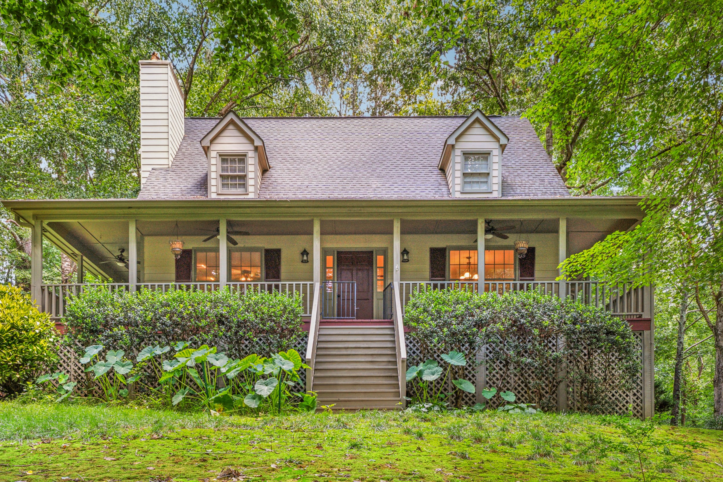 145 Springwater Trace