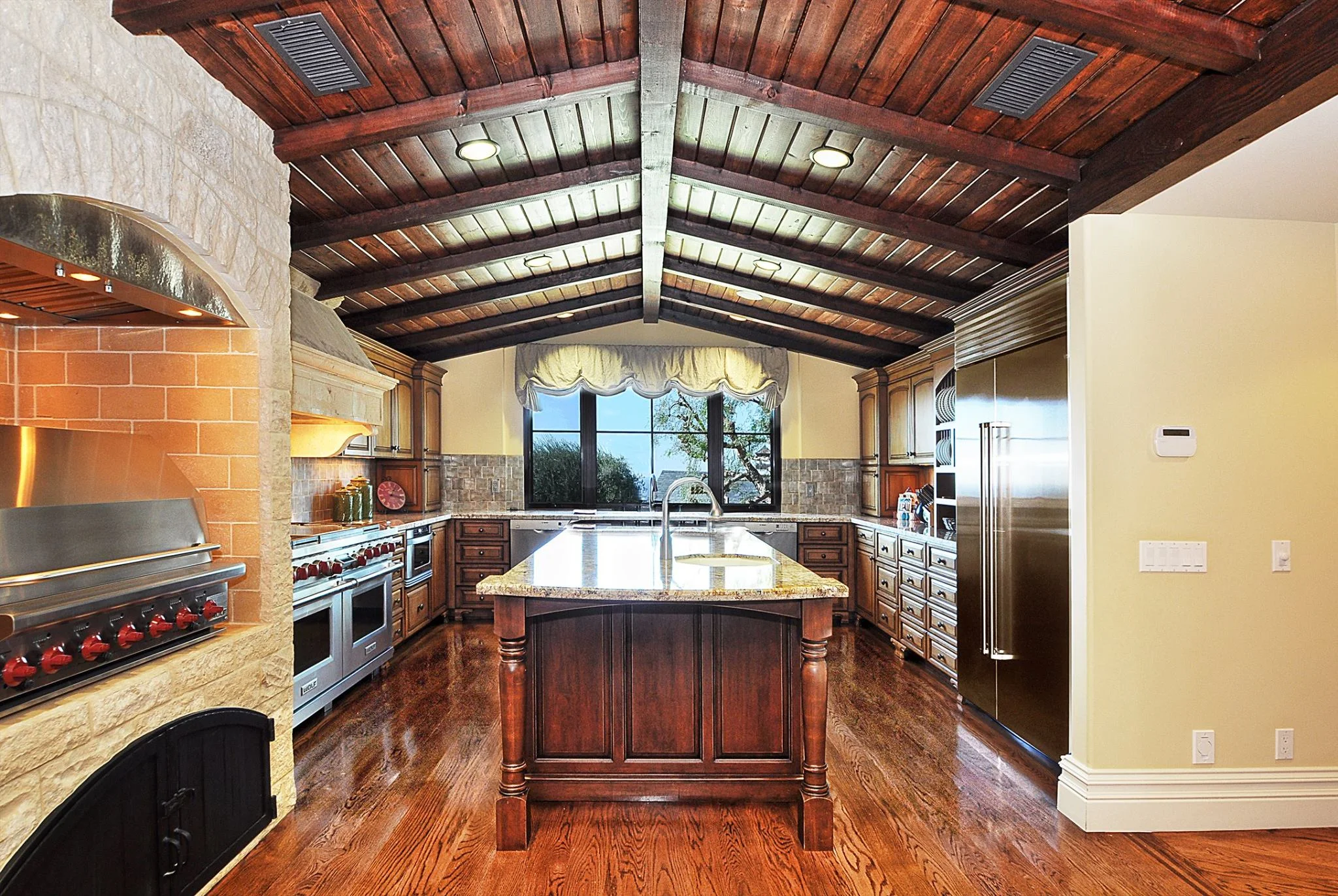 ViaArco_KitchenView.jpg