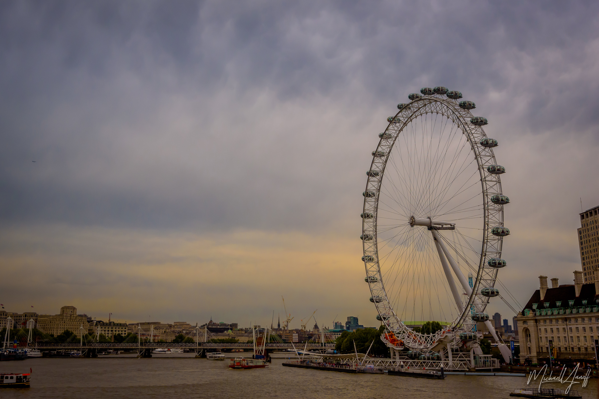 The London Eye over the Thames.jpg