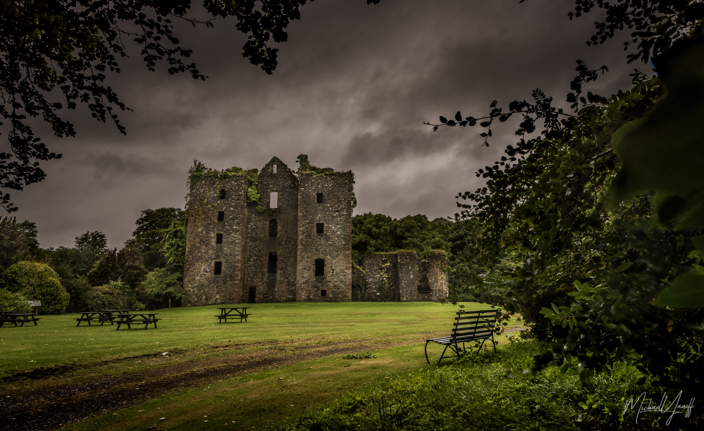 Castle Kennedy Dumfries.jpg