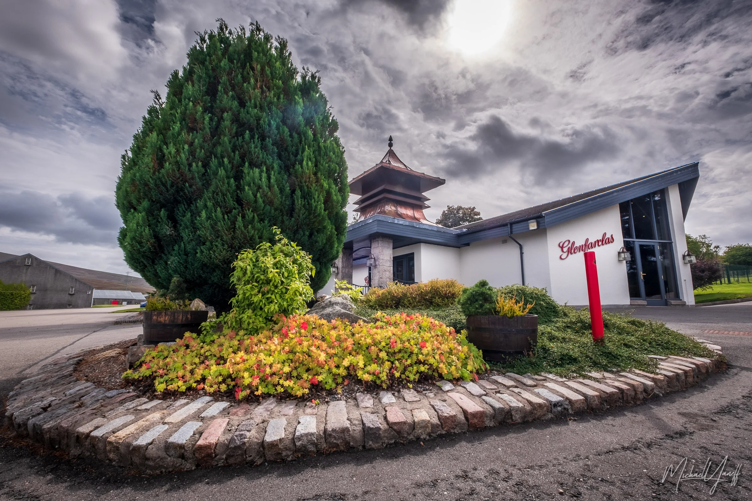 Glenfarclas Distillery.jpg