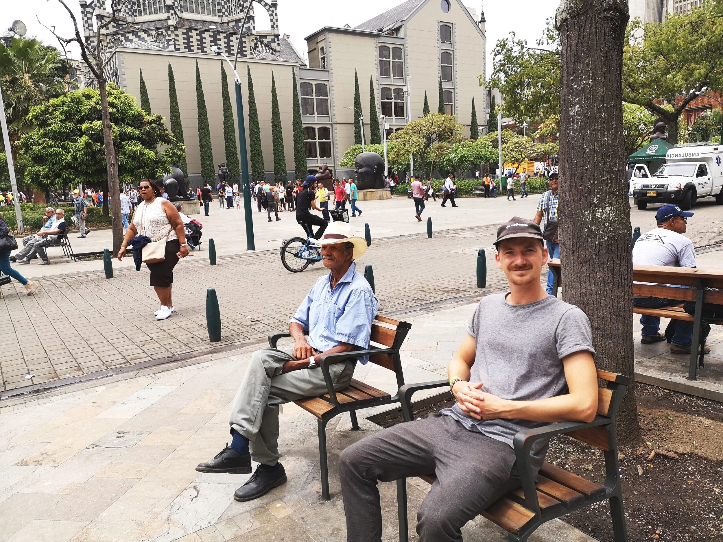 How to make a good public square?