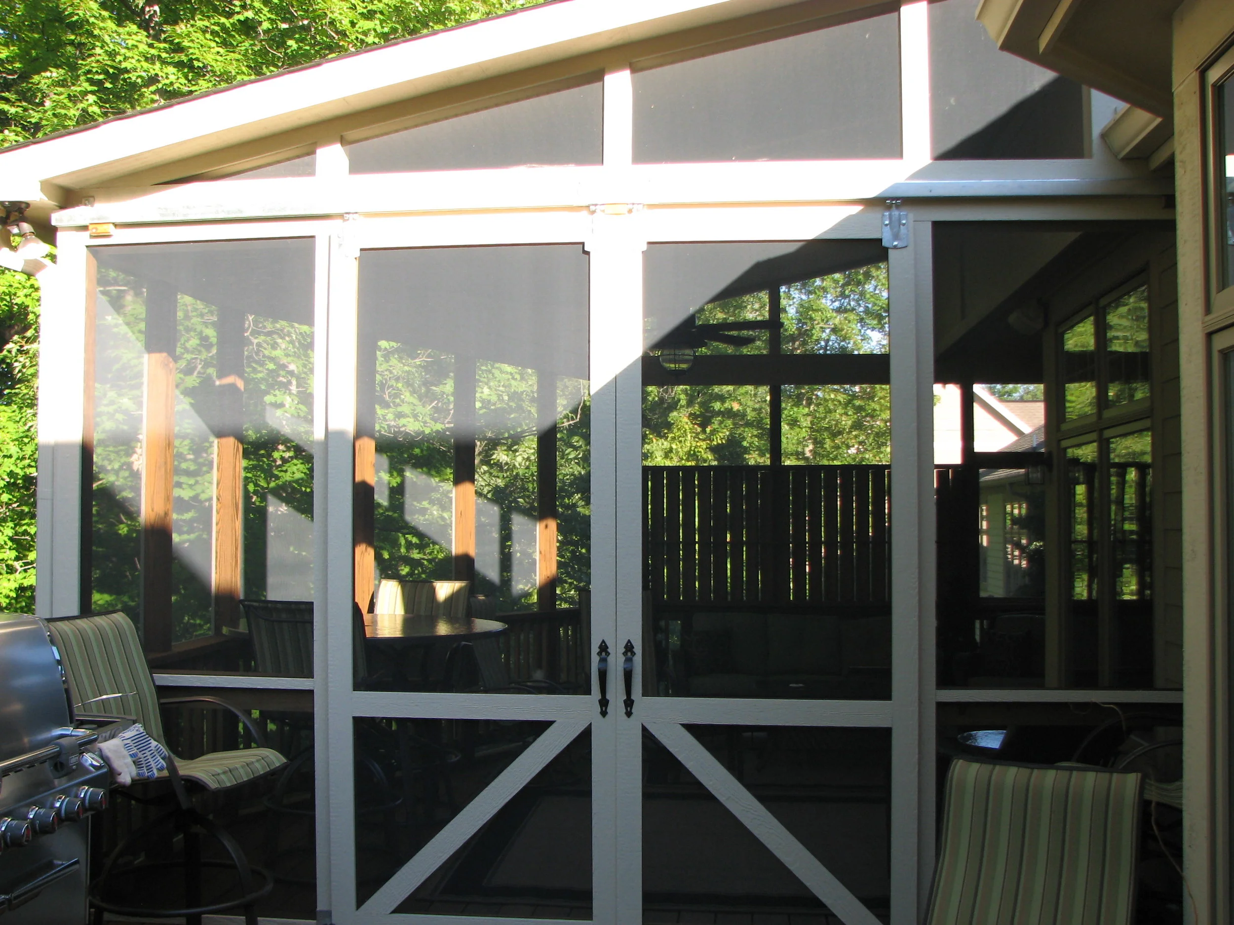 Screened-in porch