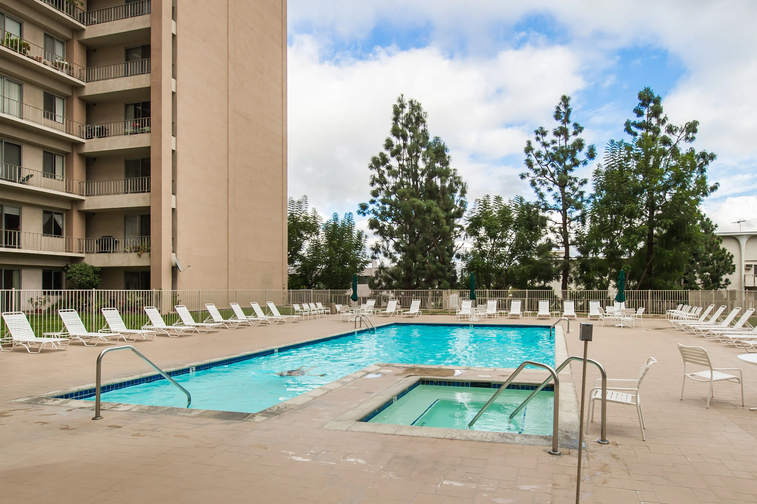 100doheny201-high-12.jpg