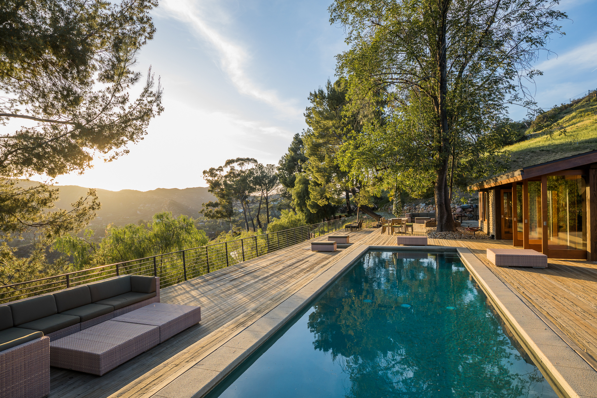 SOLD $2,300,000 | TOPANGA
