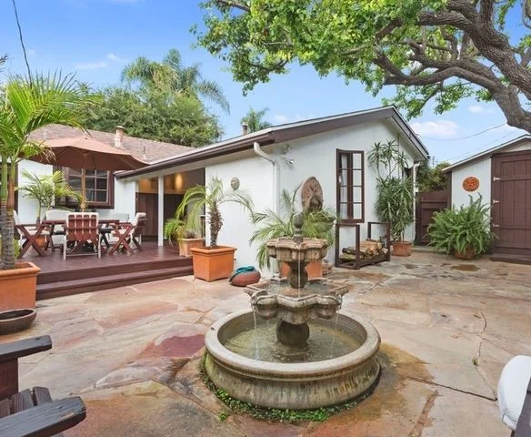 SOLD | $1,715,000 | VENICE