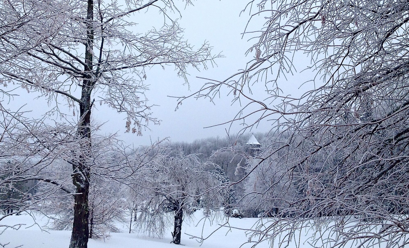 Entrance, Winter