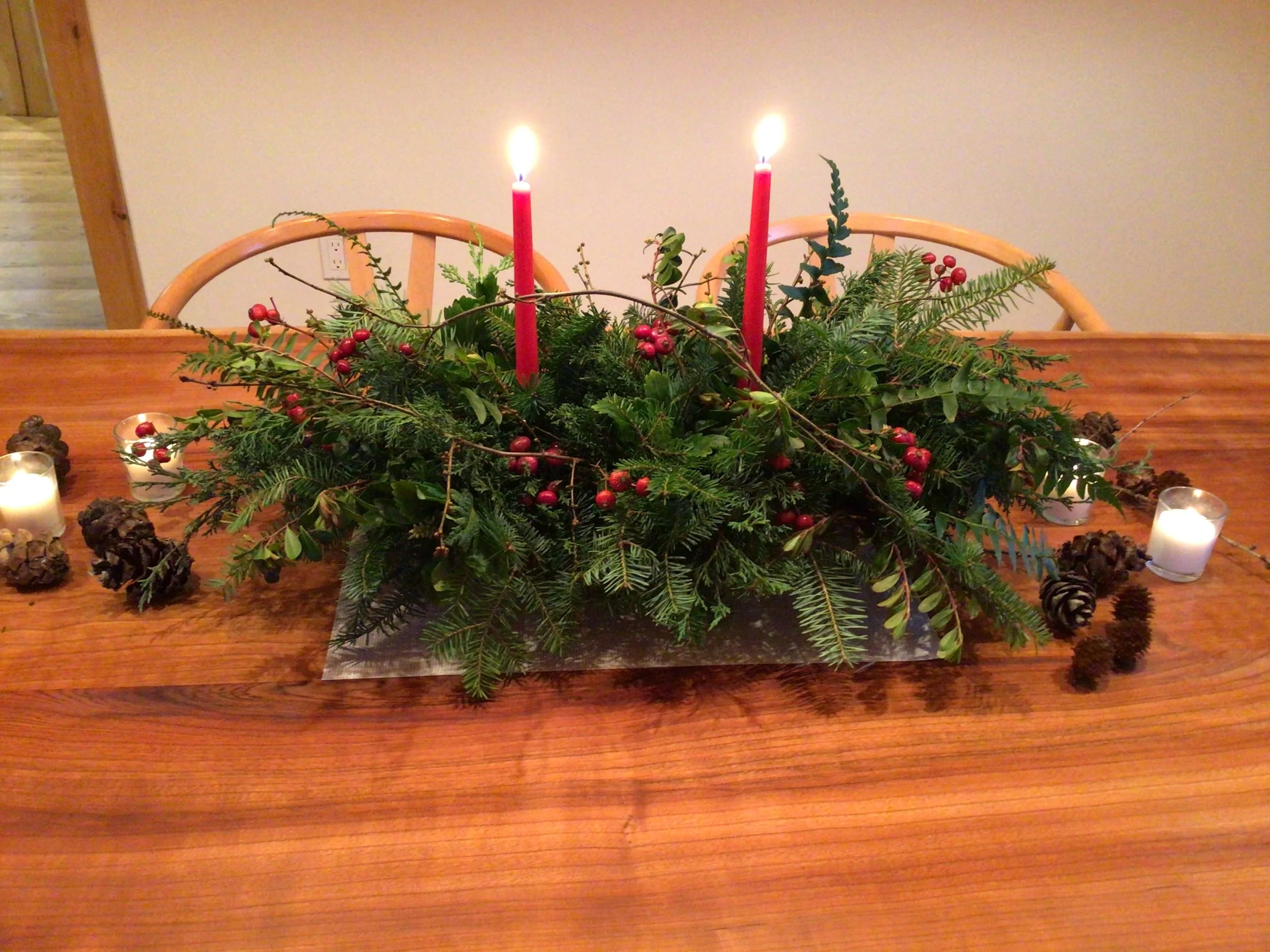 holiday centerpieces.JPG