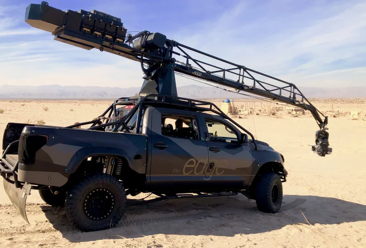 【クリーニング済/格安】Peak Performance Anima クリーニング済/格安】Peak Performance Anima