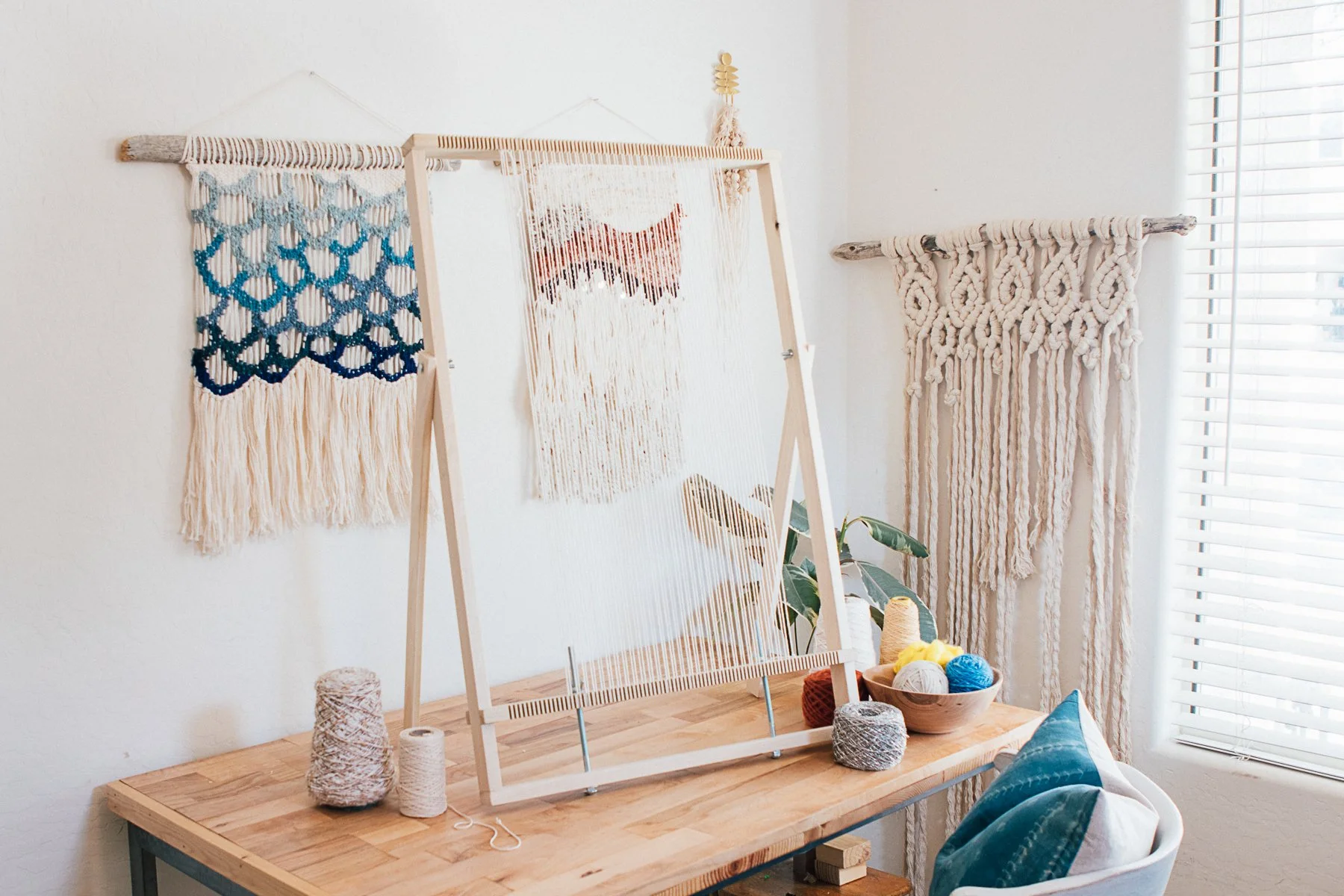 Adjustable Weaving Looms