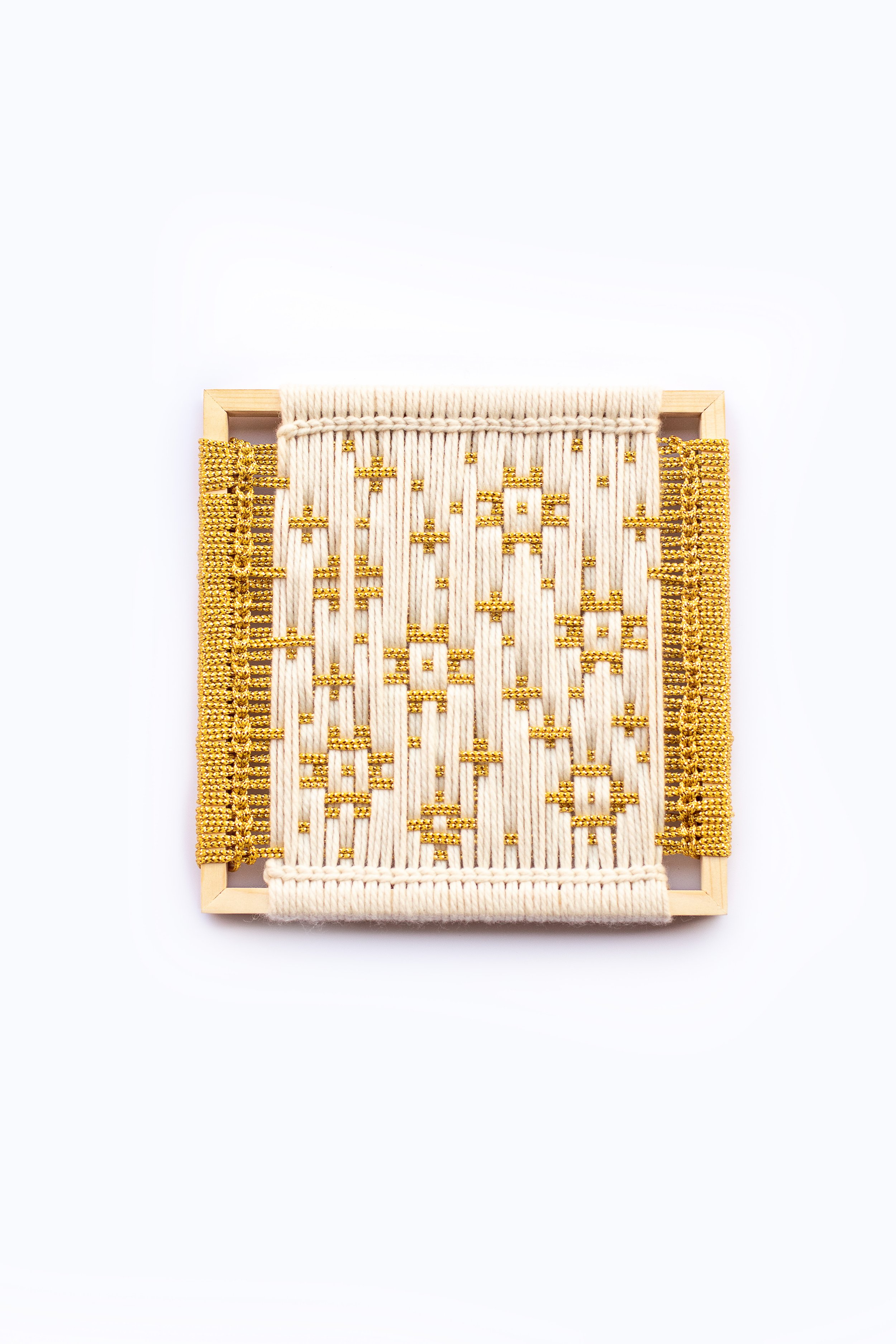 frame weaving-4.jpg