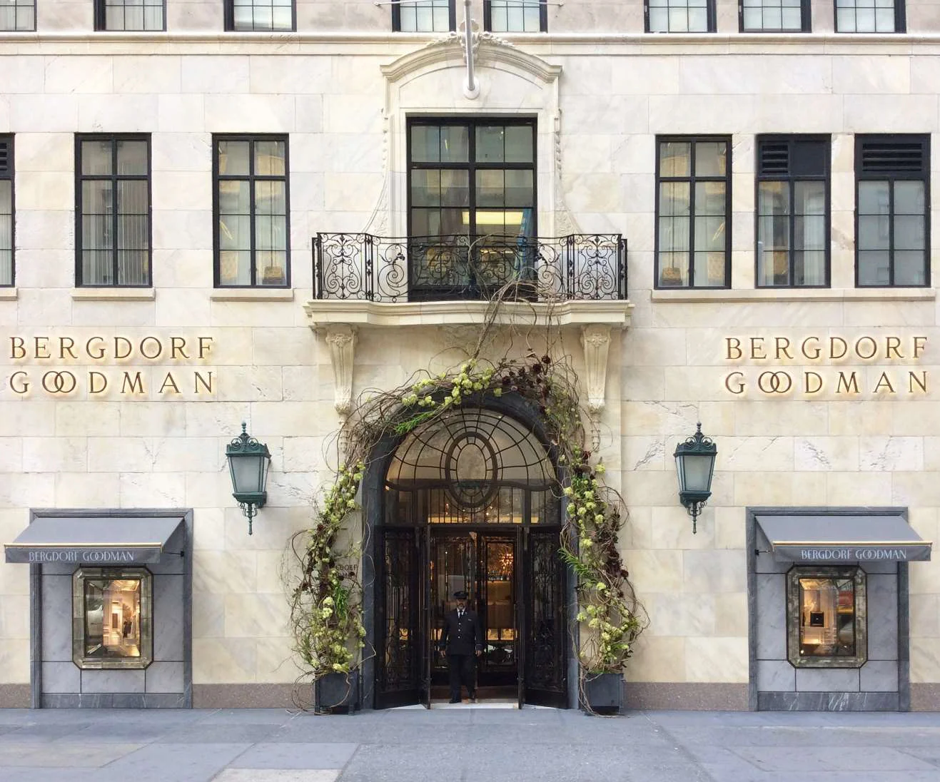 R Douglas Gellenbeck_bergdorf1