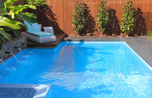 This Is How Celebrities Do Swimming Pools Malibu Homes Celebrity Houses Luxury Pools