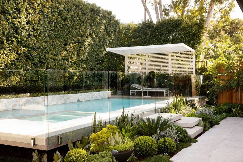 A huge thanks and congratulations to Oliver @growingrooms who picked up 2
Golds at the recent @ldi_au Awards Ceremony for designs including our pools. Well done mate.