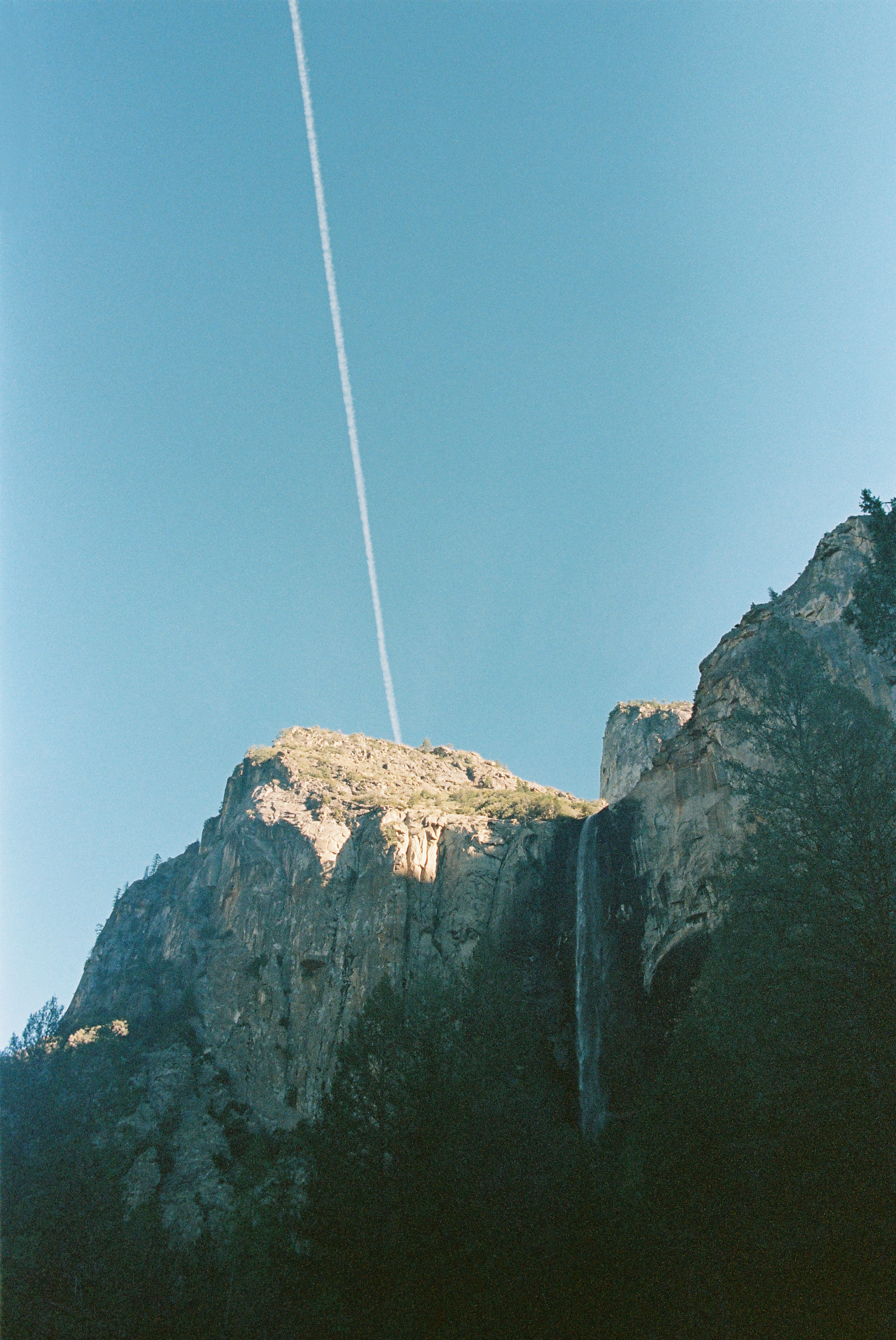 kalyn-fantasia-yosemite-bridaveil-falls-2025.png