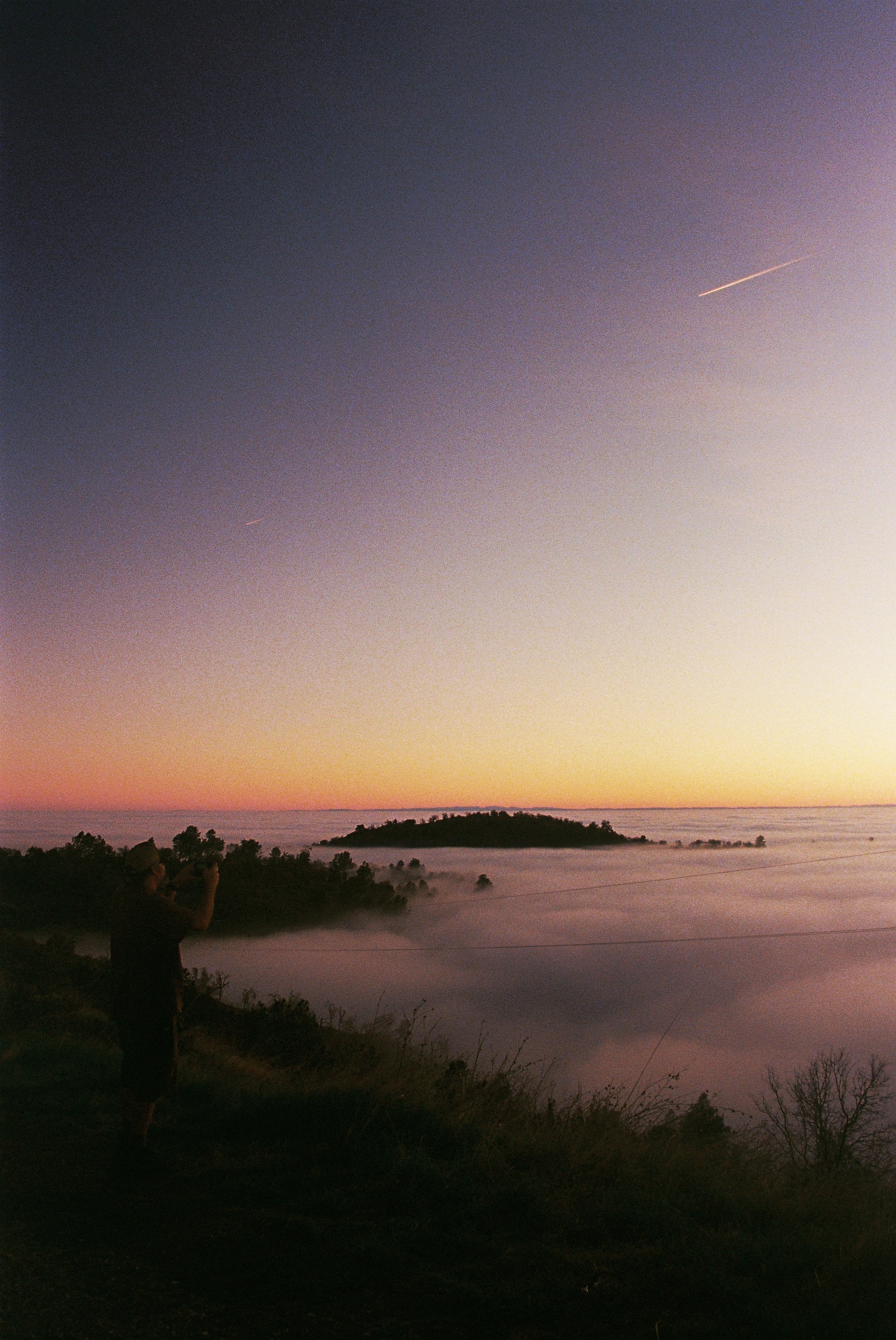 kalyn-fantasia-2025-catheys valley-cloud-inversion-2-yosemite-photographer-toronto.png