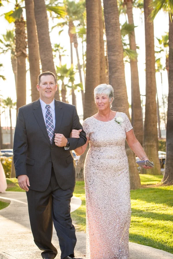 beb23-beautiful-joyful-harborside-wedding-brother-and-mother-of-the-bride.jpg