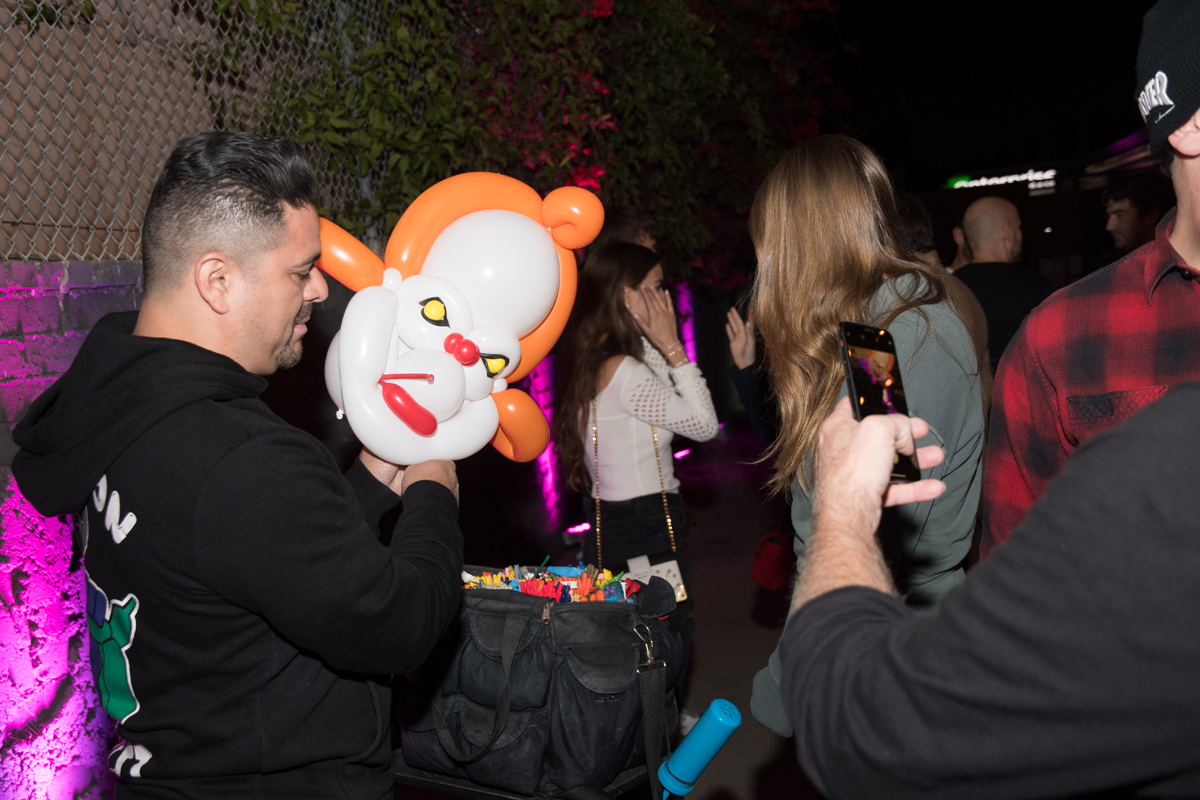 Rockin Out with Dave Rocco LA Birthday Party balloon artist making scary clown.jpg
