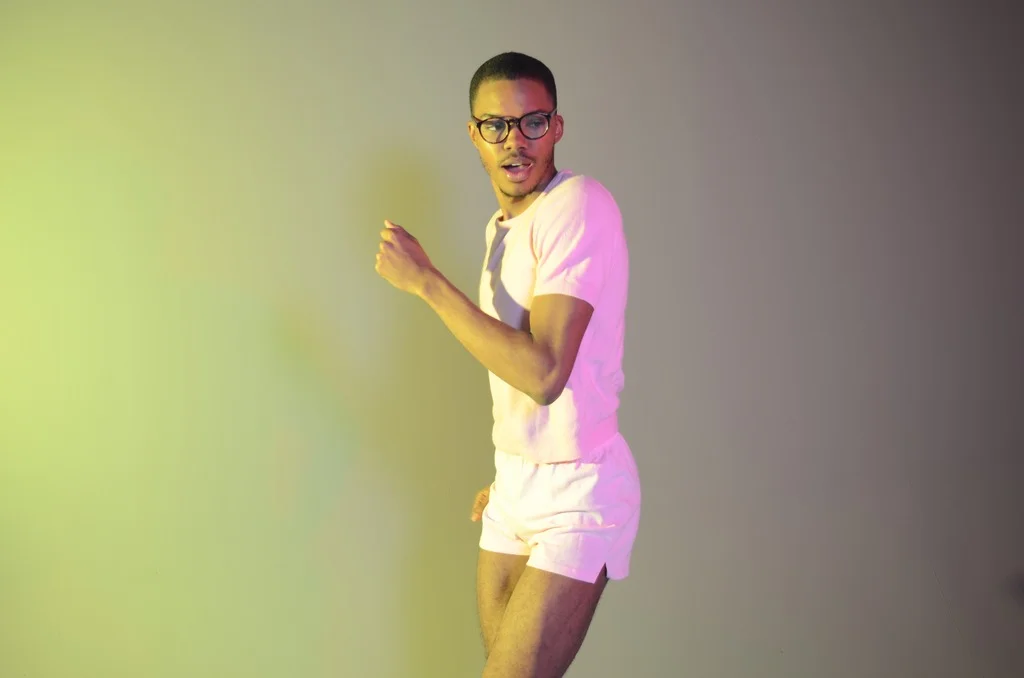 Social Networking: Who are YOU trying to impress?