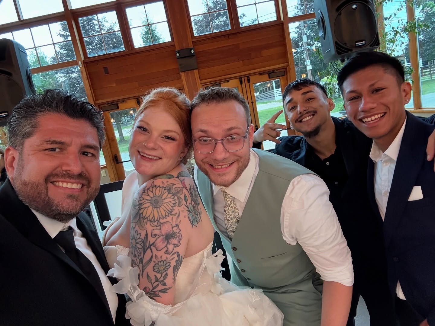 Selfie time with our amazing couple, Corinne & Rob! 🎉
Celebrating love tonight at the Conservatory with MC Steve, DJ Malik, and Franklin running the Mirror Booth. Let’s make it unforgettable! 💍✨ #WeddingDreamTeam #ConservatoryWeddings #SG