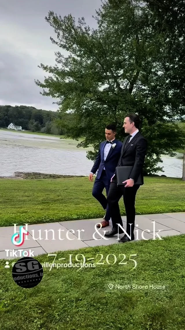 A beautiful day celebrating Hunter & Nick at the North Shore House ✨ From the elegant sounds of the string quartet to the packed dance floor, this wedding had it all. Thank you for letting SG Productions be part of your special day! 💍🎶
#String