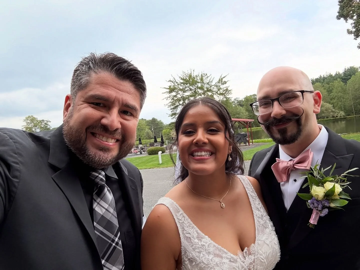 Sunday Funday selfie with our amazing couple Ellie & Ron 🎉✨ Celebrating their big day at the beautiful Heritage Barn at Memorytown in Mt. Pocono, PA! 🥂💍 MC/DJ Steve keeping the party going 🙌 #PoconoWeddings #CeremonyDJ #WeddingDJ #PhotoBooth