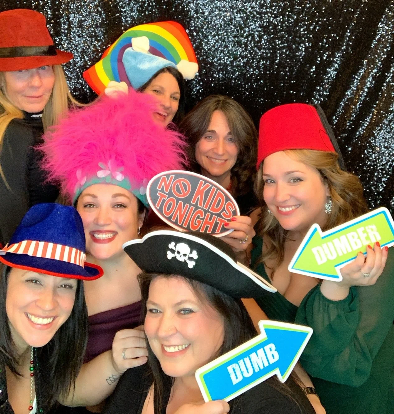 ✨ Smiles, laughs, and memories captured! 📸 When you choose SG Productions, our Photo Booth isn’t just a setup—it’s an experience. Always fun, professional, and friendly, just like your celebration deserves. 🥳💍🎉
#SGProductions #