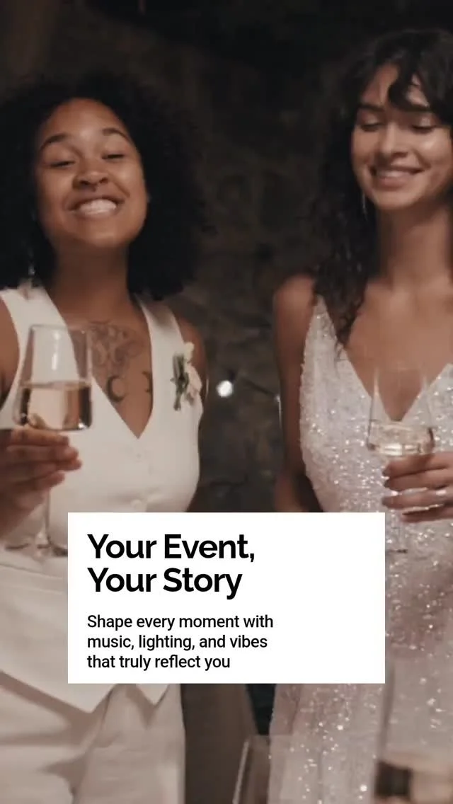 Personalizing your event entertainment means turning your vision into a celebration everyone will remember!
Here's what to consider:
🎶 Music that tells your story — from your favorite songs to cultural beats
🎤 A bilingual MC who keeps the v