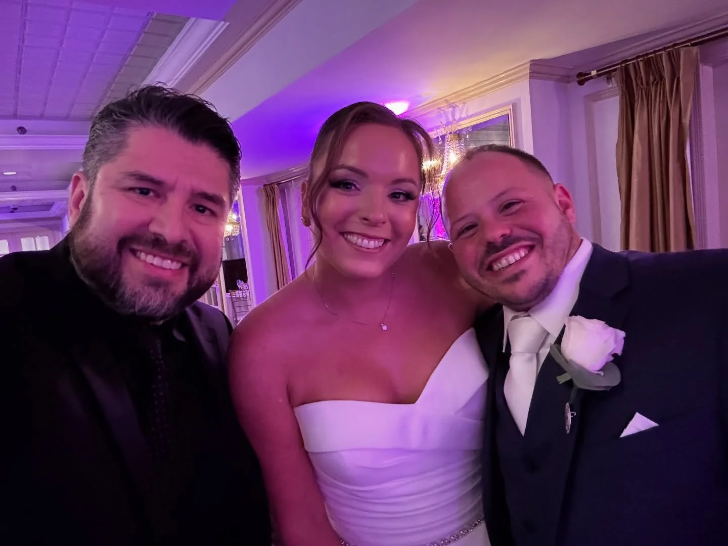 Selfie with our bride and groom, Karin and Dave, and MC Steve at the beautiful Olde Mill Inn &mdash; right before the reception kicks off! 🎉✨
It&rsquo;s going to be an unforgettable night!

#ThursdayWeddings #WeddingMC #NJWeddings #SplashEntertainme