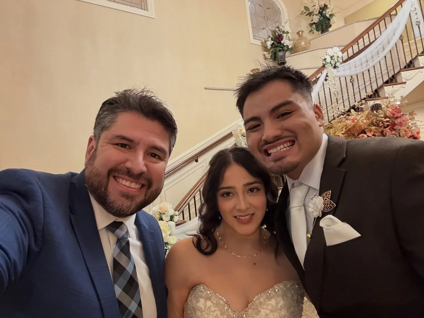 What a fun and unforgettable night! 🎉
Here with our amazing bride and groom, Leslie &amp; Luis, celebrating their beautiful wedding at Casa Bianca. 🤍✨

Thank you both for letting DJ Steve be a part of your big day &mdash; what an honor!
Congratulat
