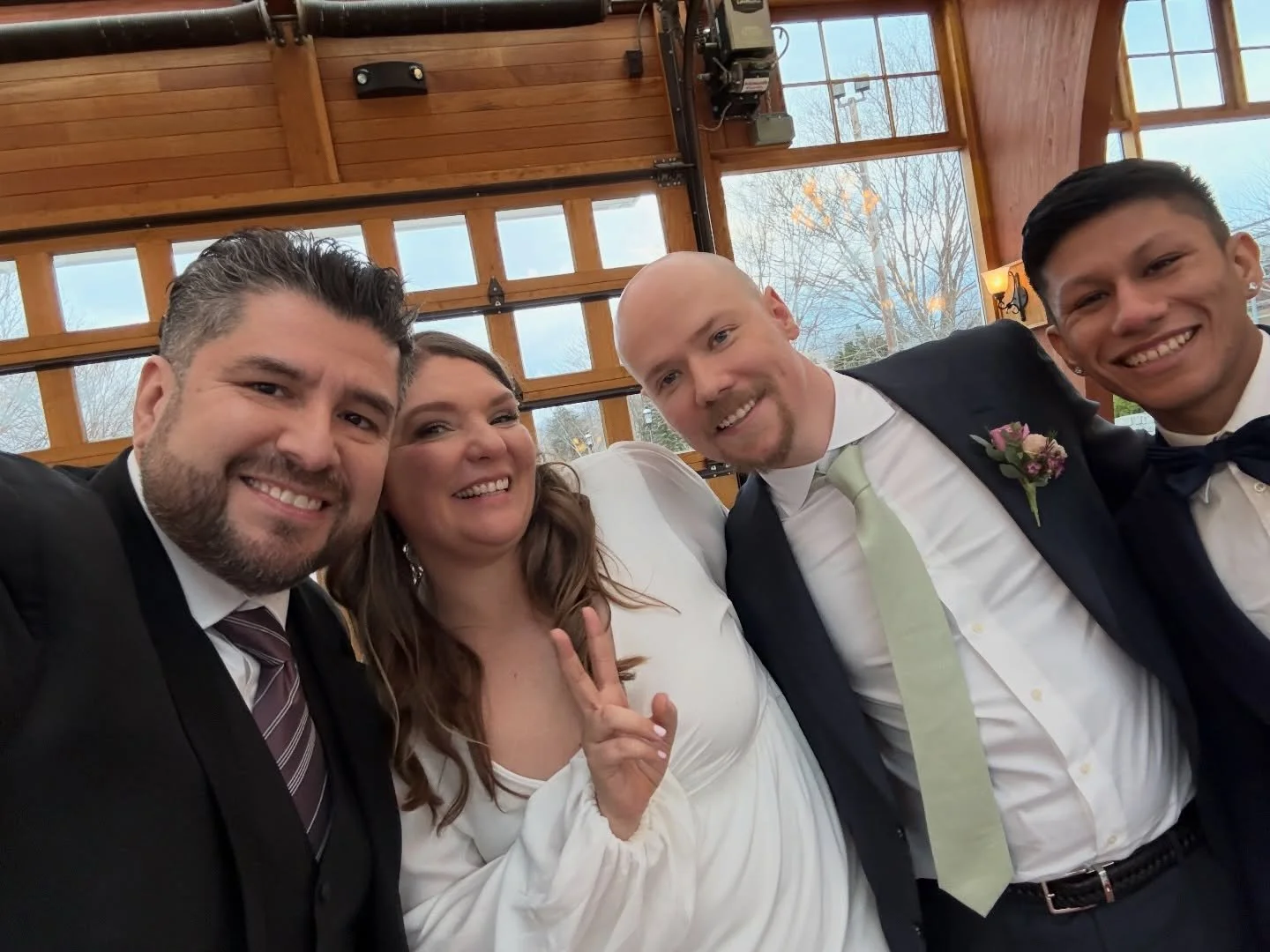 So great celebrating with our bride and groom, Ellen &amp; Joe! 💍✨
Thank you for choosing us to be part of your special day.

MC Steve along with DJ Malik had an amazing time keeping the dance floor going all night! 🎶

Wishing Ellen &amp; Joe a lif