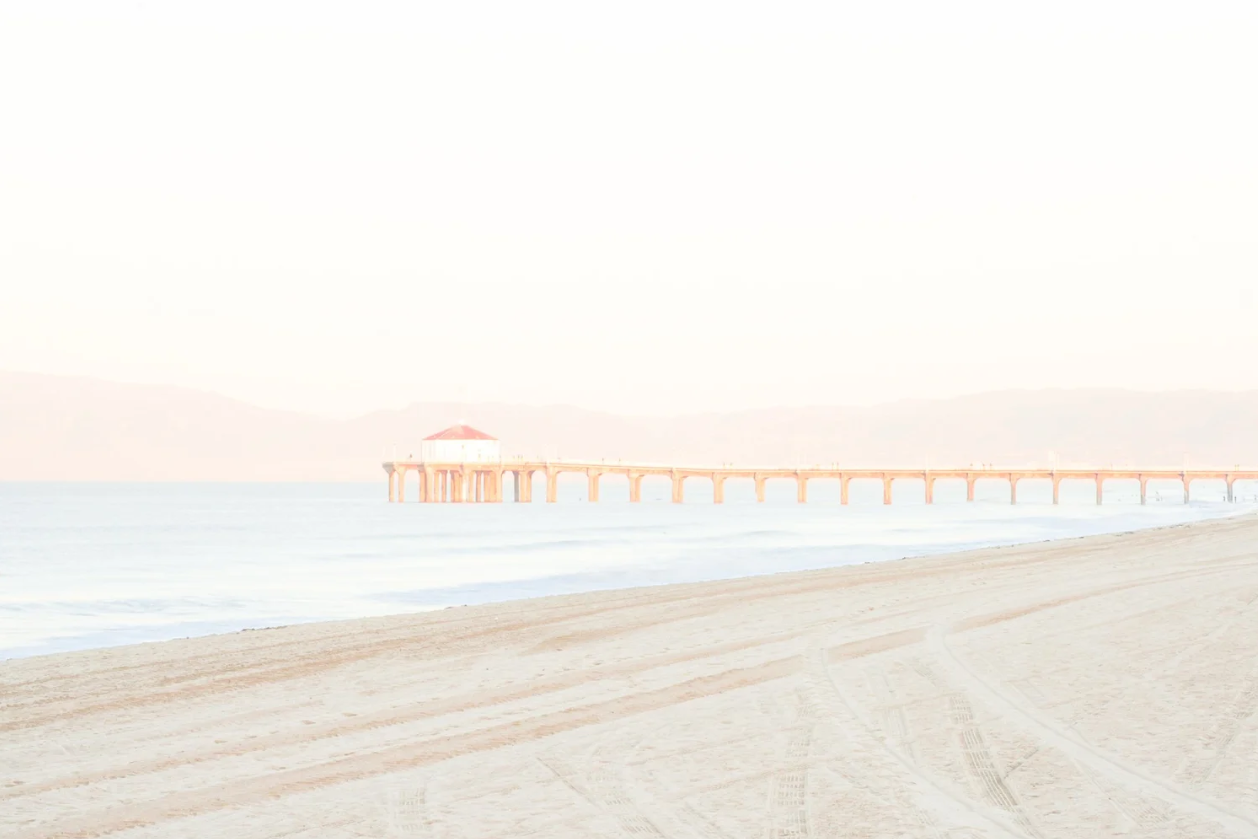 Pier+Presence+Manhattan+Beach.png