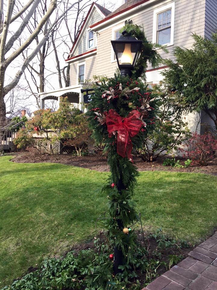 Holiday Decorations with Gardenalia